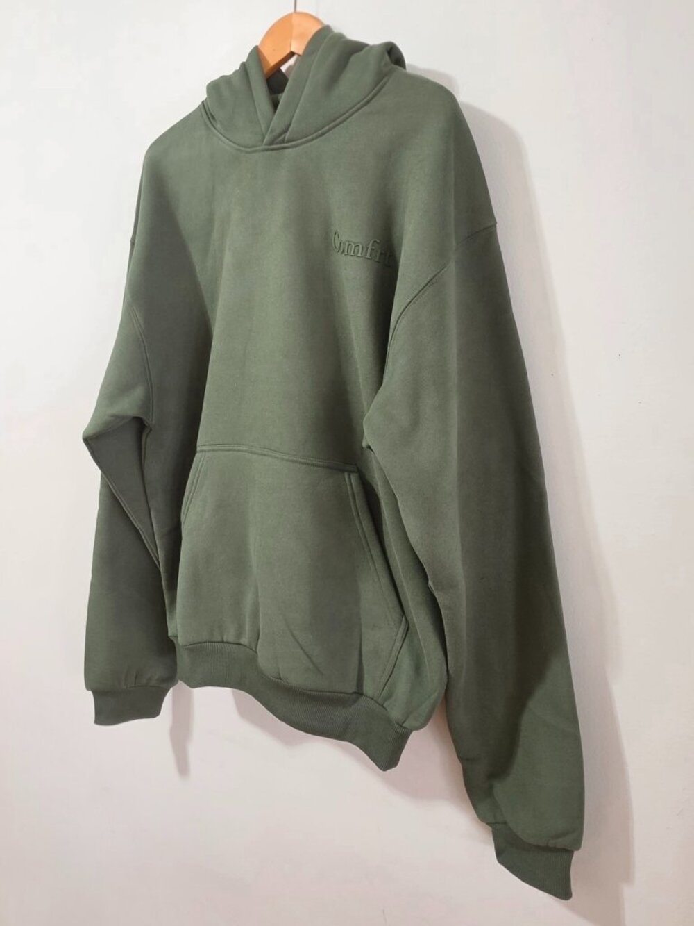 Comfrt Minimalist Hoodie - Forest - Size M - KJHU46 - Picture 4 of 9